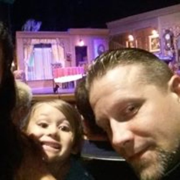 Meet your Posher, Matthew - Picture 3 of 5